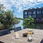 別荘 Sanders Pier - Fantastic 3-bedroom Townhouse With Balcony Terrace