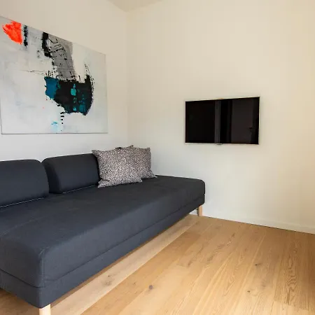 Дом отдыха Sanders Pier - Fantastic 3-bedroom Townhouse With Balcony Terrace *
