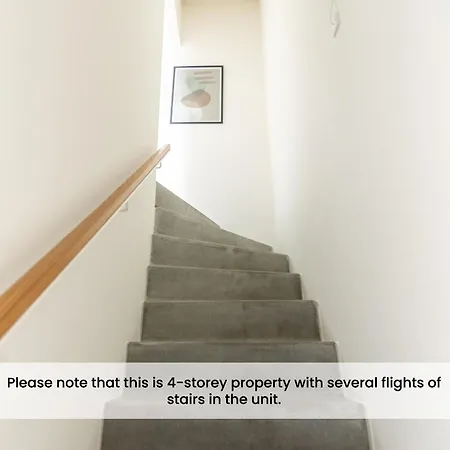 Sanders Pier - Fantastic 3-bedroom Townhouse With Balcony Terrace